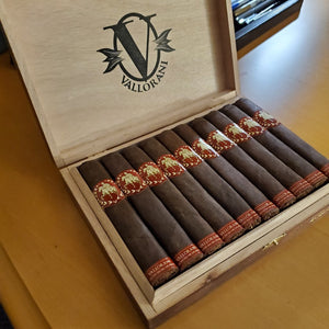 The Aurelius | Robusto (Box of 20)